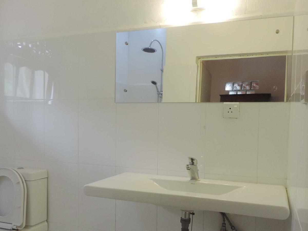 אונה ואטונה Primrose Guest House מראה חיצוני תמונה