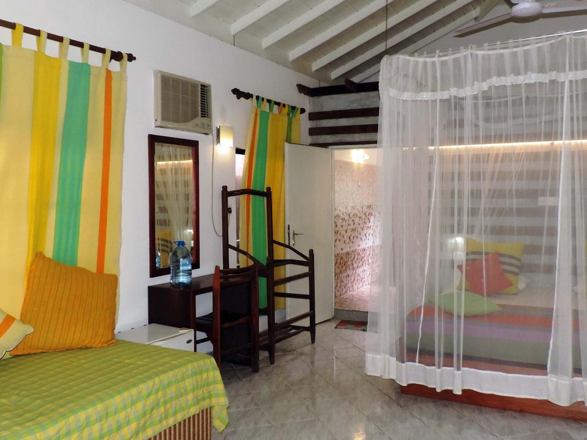 אונה ואטונה Primrose Guest House מראה חיצוני תמונה