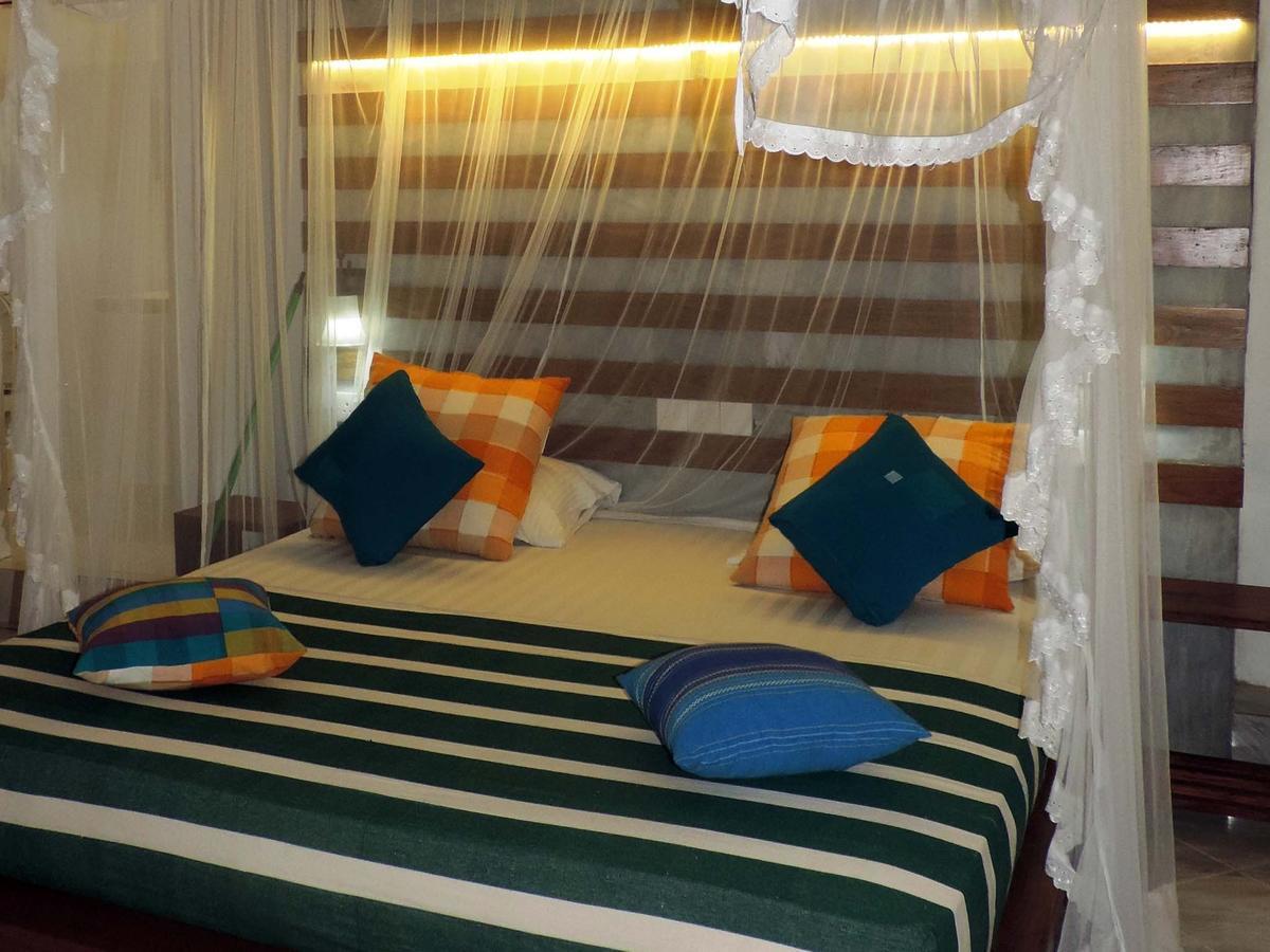 אונה ואטונה Primrose Guest House מראה חיצוני תמונה