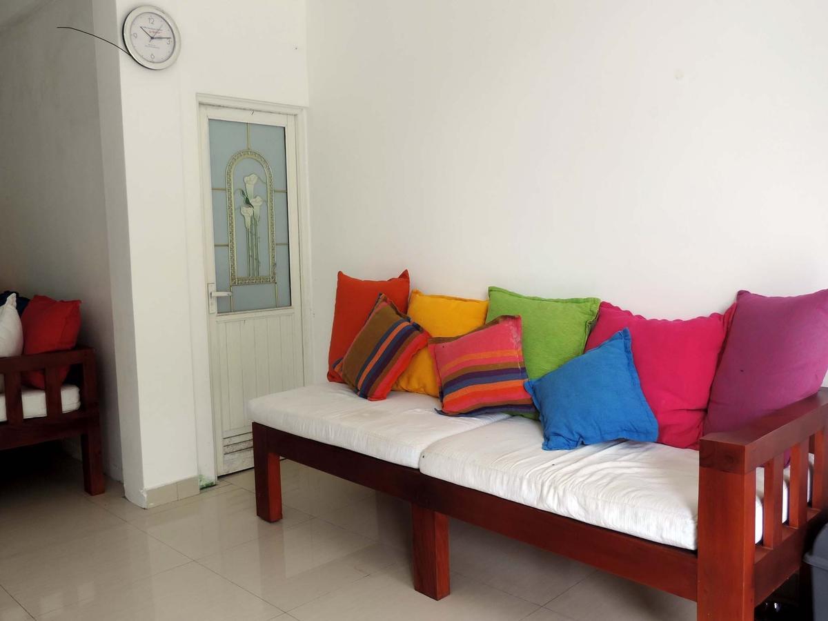 אונה ואטונה Primrose Guest House מראה חיצוני תמונה