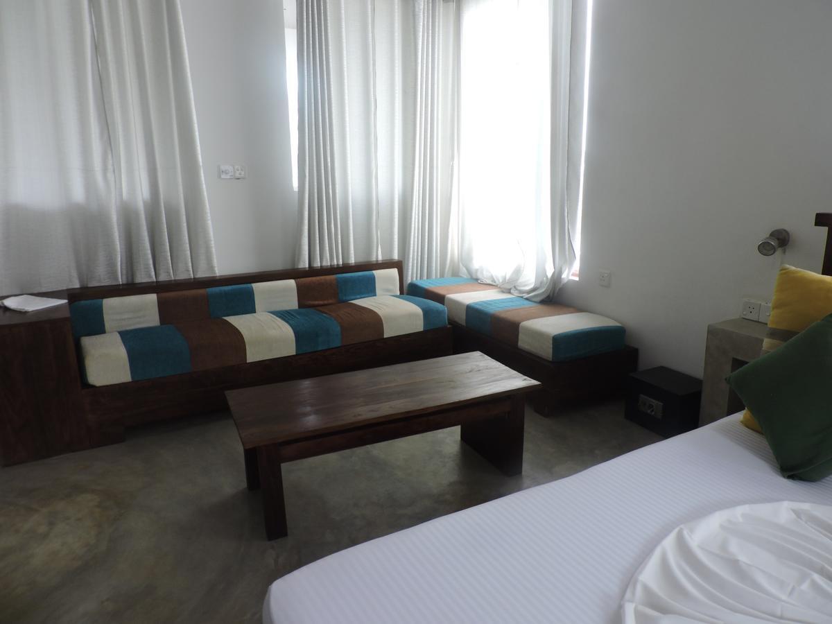 אונה ואטונה Primrose Guest House מראה חיצוני תמונה